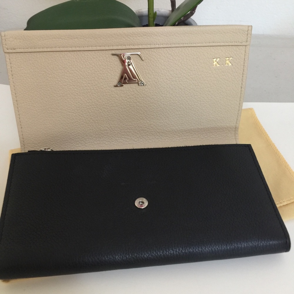 Louis Vuitton LockMe II with K.K Initial - Picture 3 of 8
